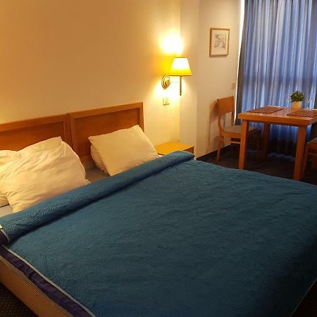 Carmel Mountain Motel Хайфа Екстериор снимка
