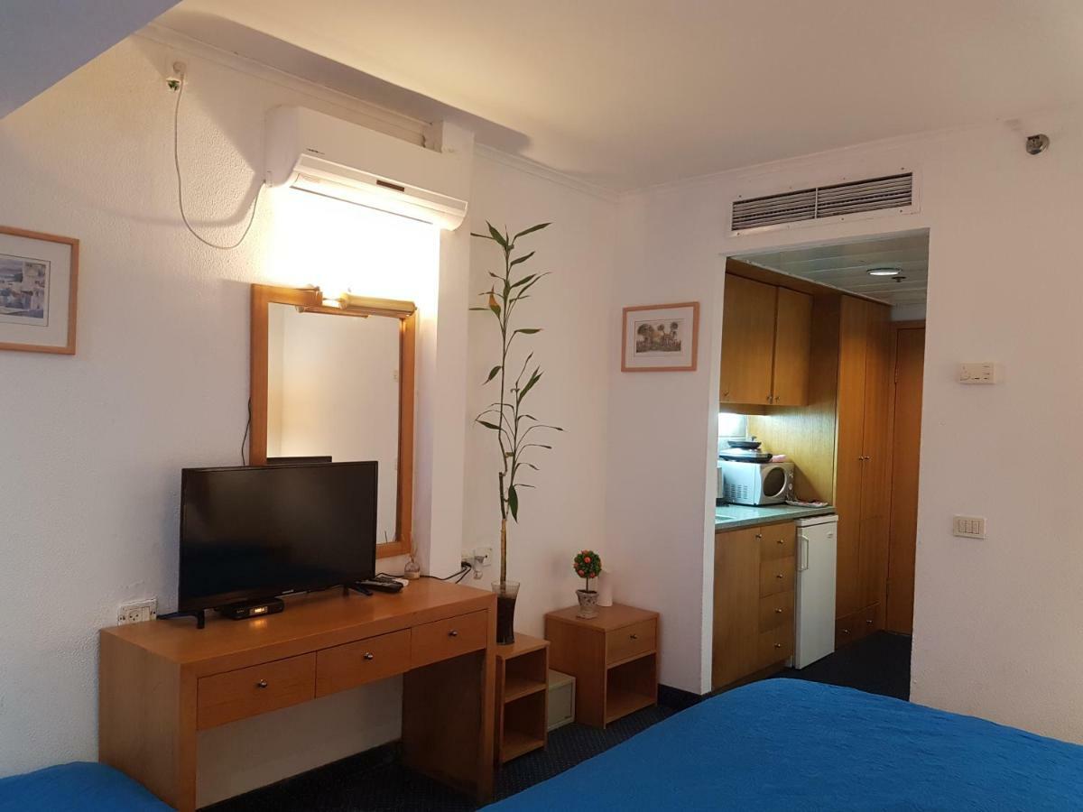 Carmel Mountain Motel Хайфа Екстериор снимка